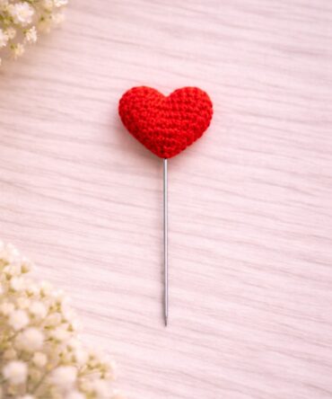 Heart Hijab Pin